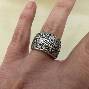Silpada Engraved .925 Sterling Silver Floral Garden Band Ring R1583 Size 7